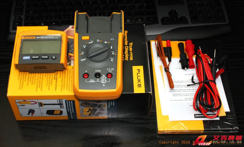 Fluke 233 數(shù)字萬用表(真有效值、遠(yuǎn)程控制、顯示分離)圖片